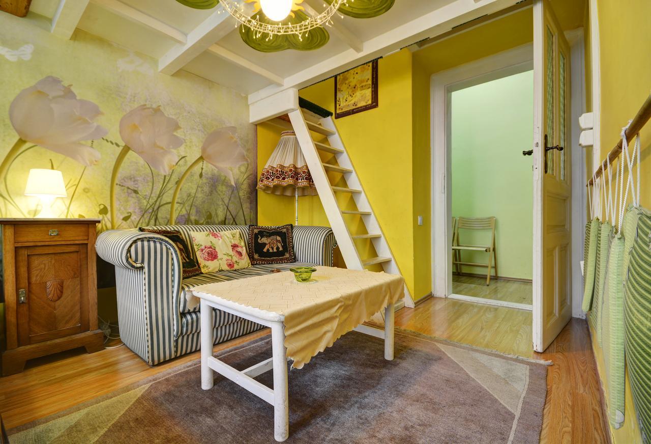 Artharmony & Albergue