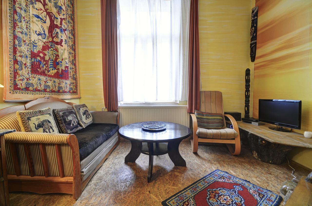 Artharmony & Albergue