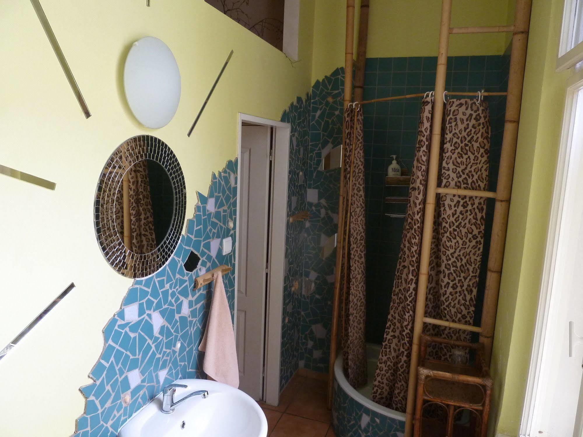 Albergue Artharmony & *